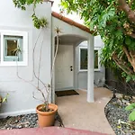 Charming 1-Bedroom Home Near Downtown Culver